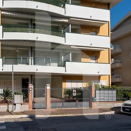 Apartamento Homiday - Residenza Girasole *